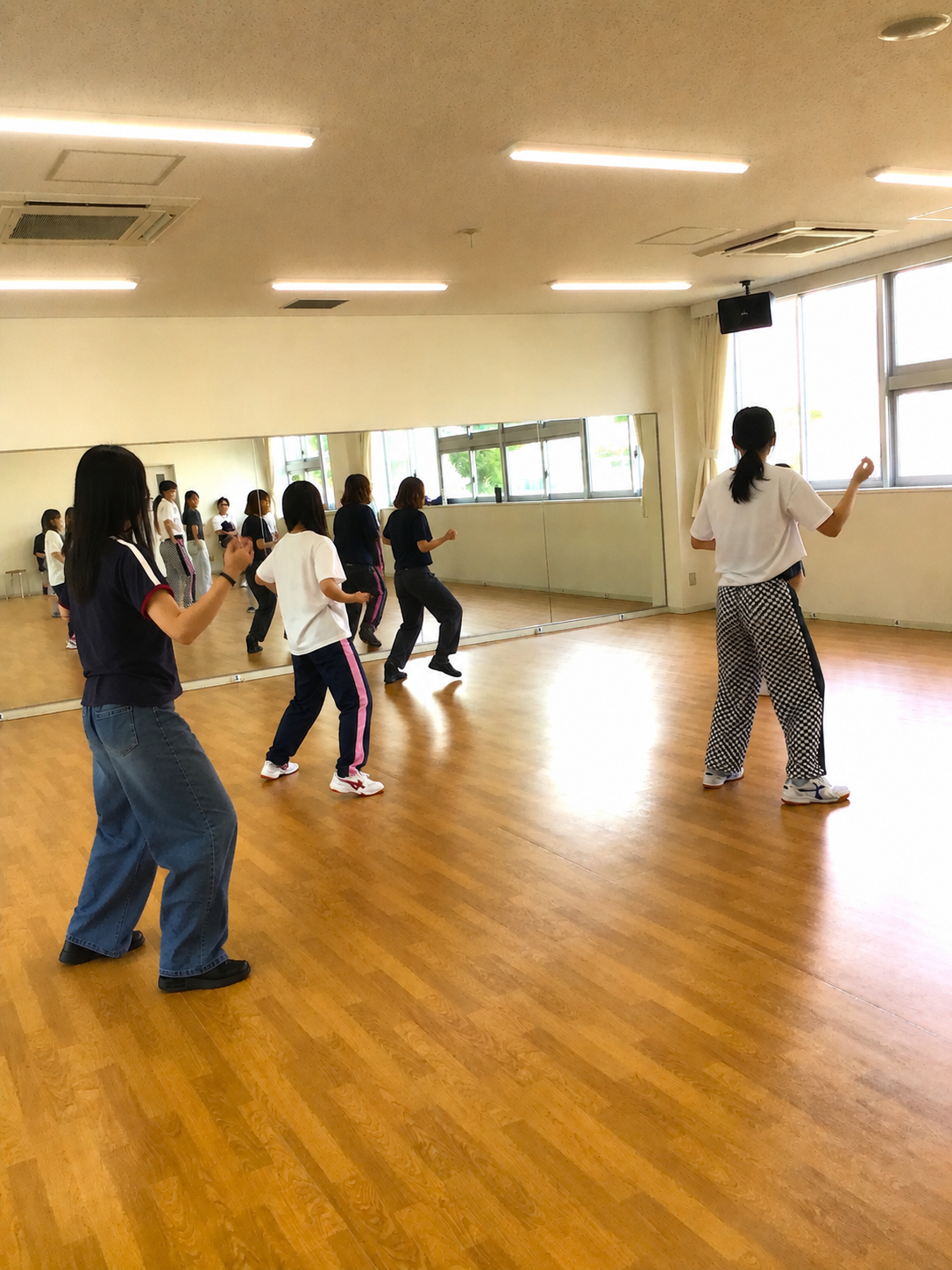堺リベラル高校 ダンス体験