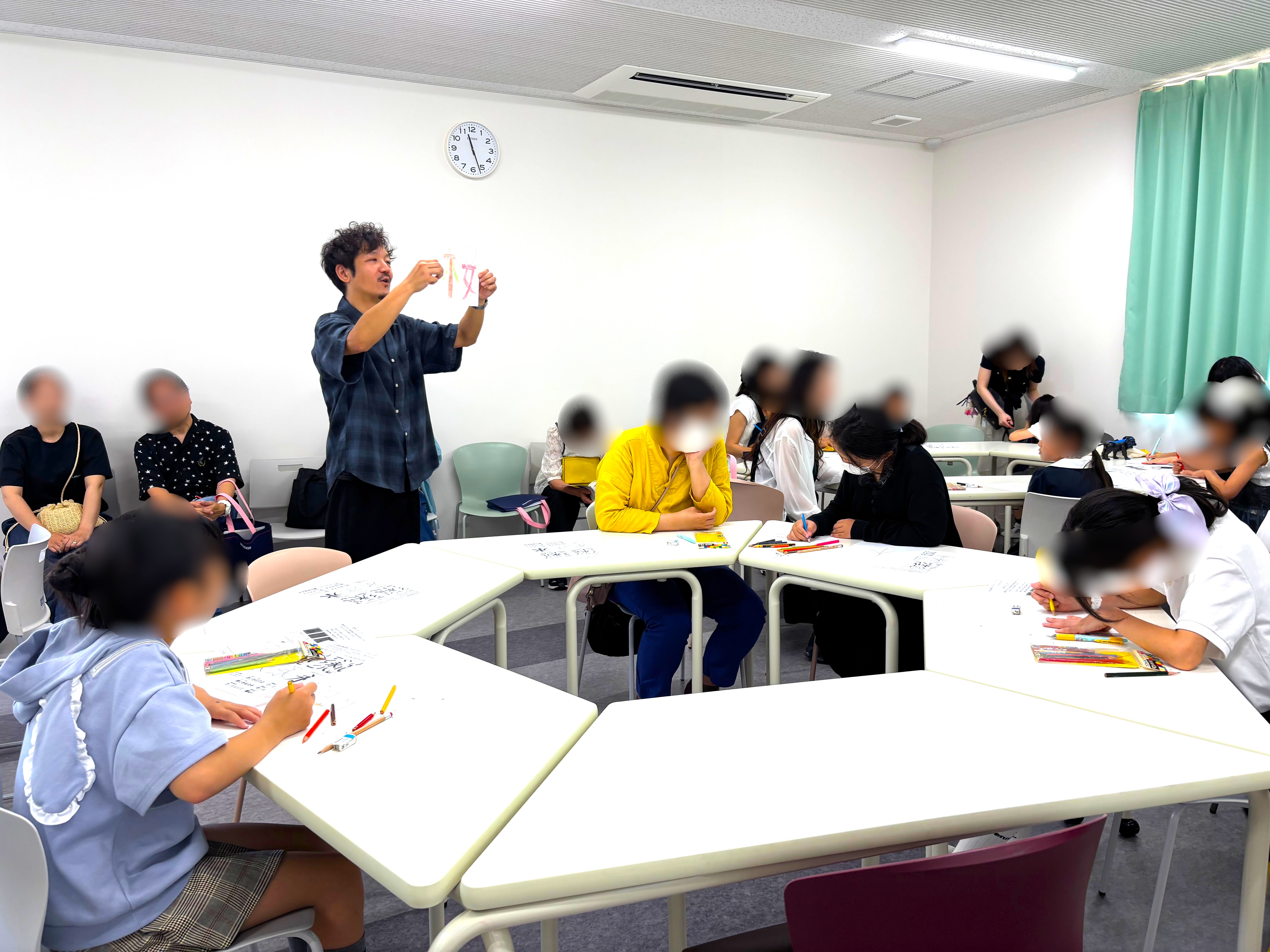 堺リベラル中学校　美術体験