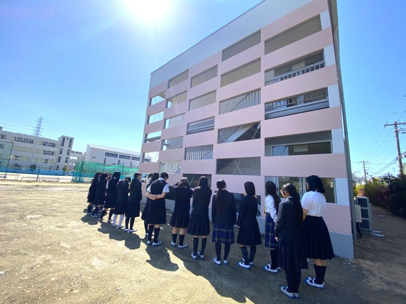 堺リベラル中学校　新校舎内覧会